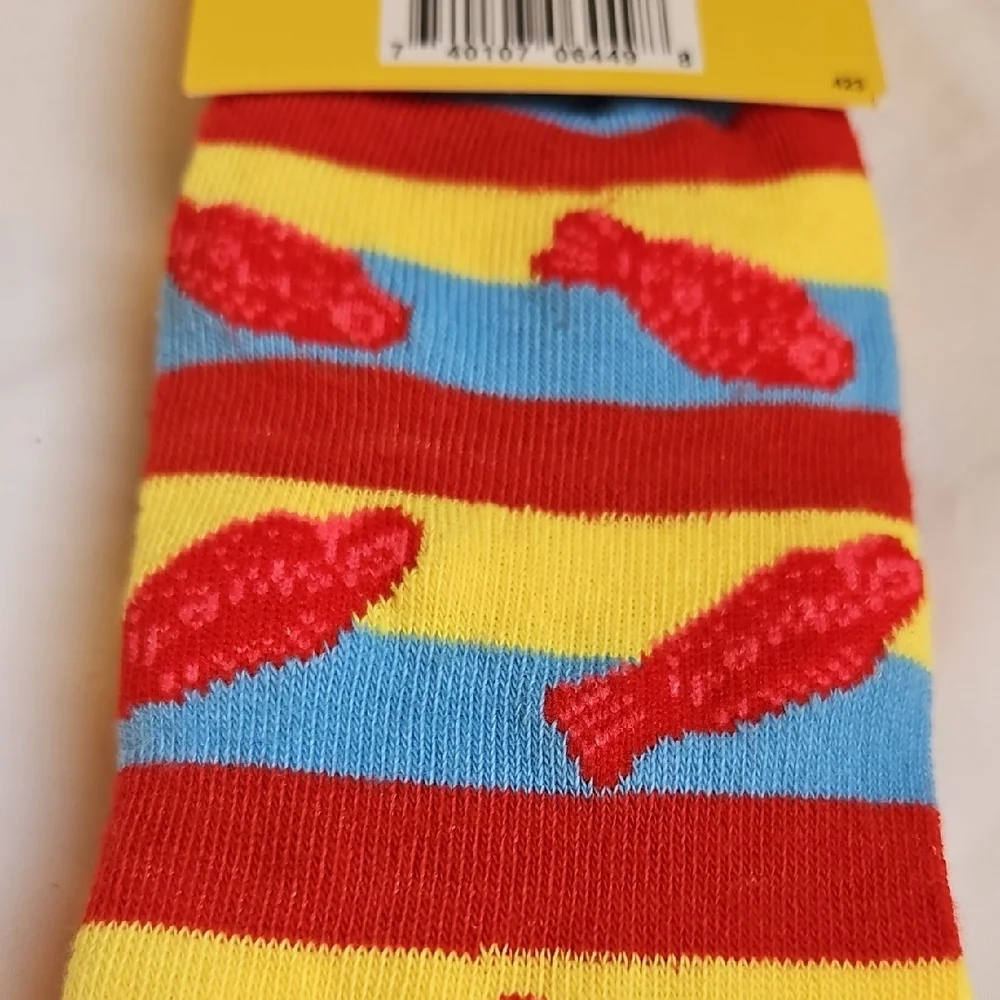 SWEDISH FISH Mens Graphic Crew Socks 6-12 NWT